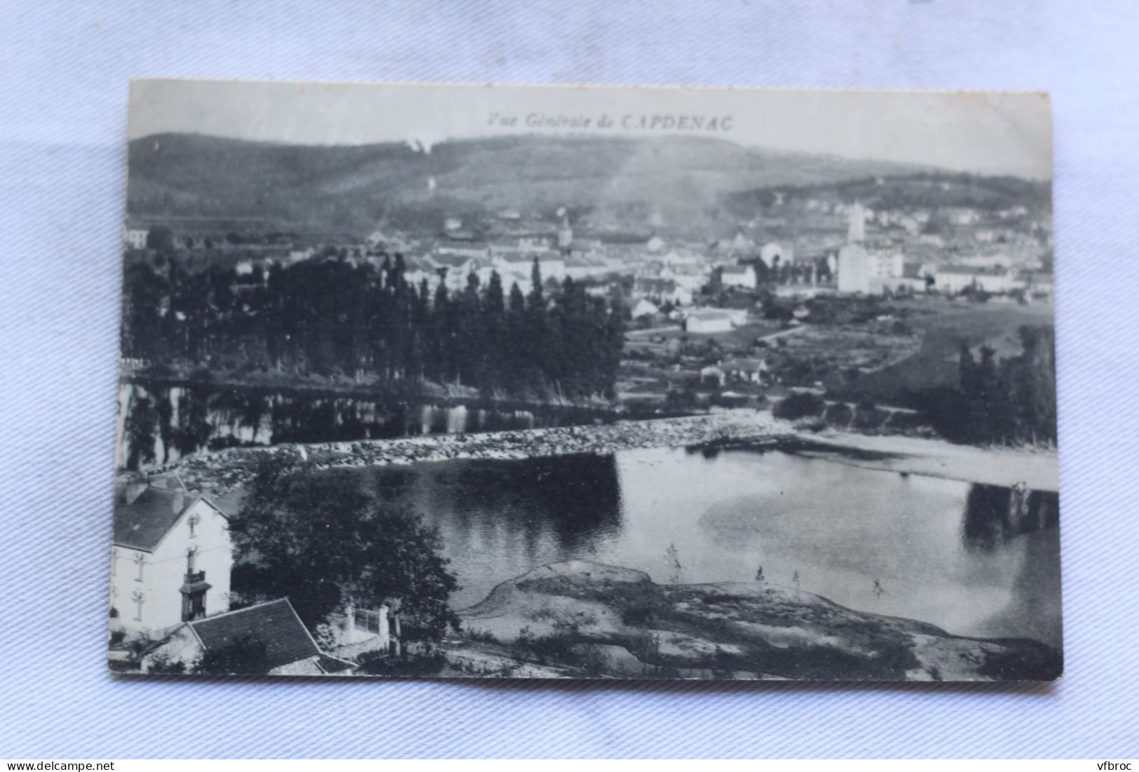 vue générale de Capdenac, Lot 46