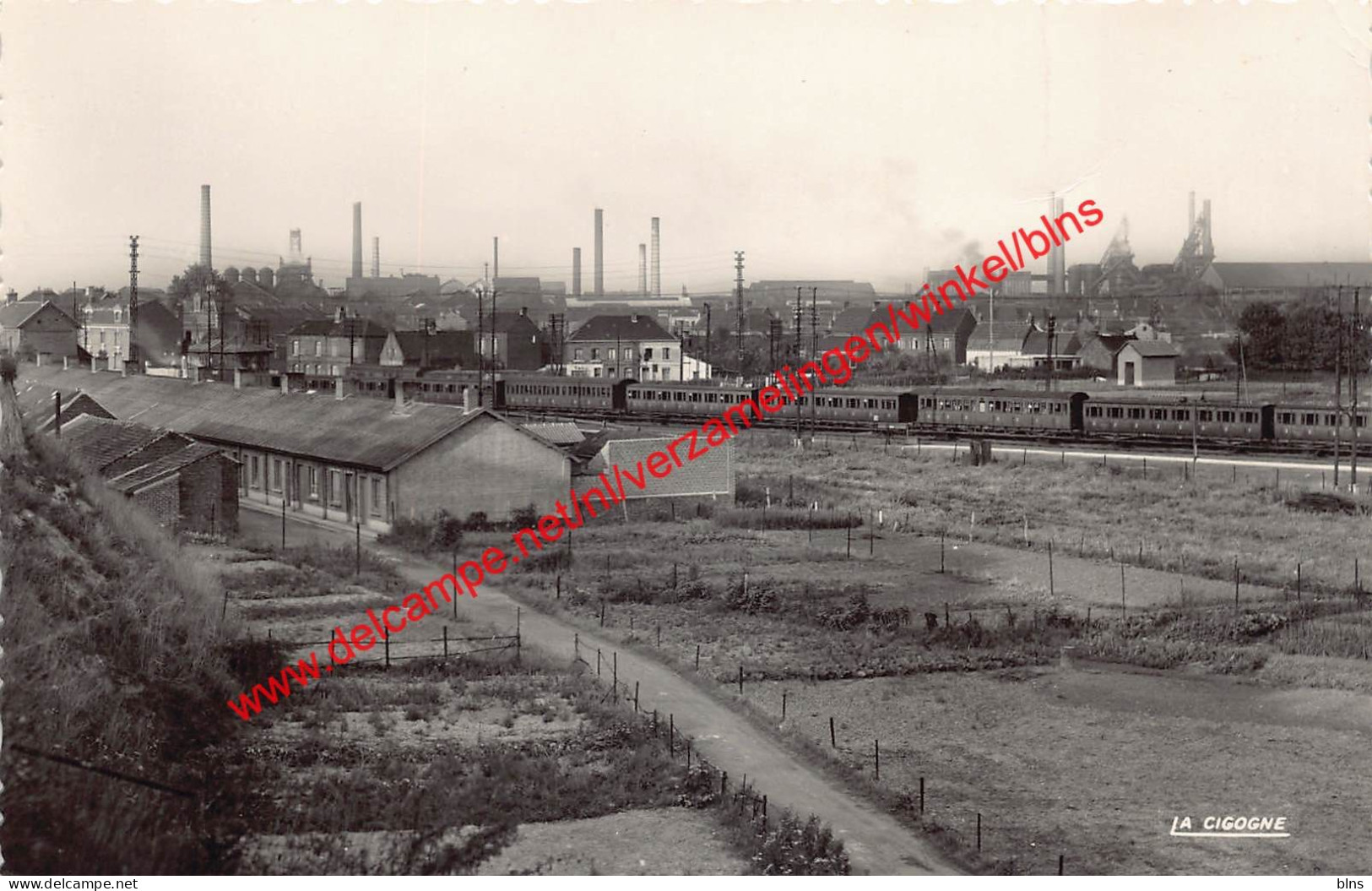 Vue générale des usines - Isbergues - (62) Pas de Calais
