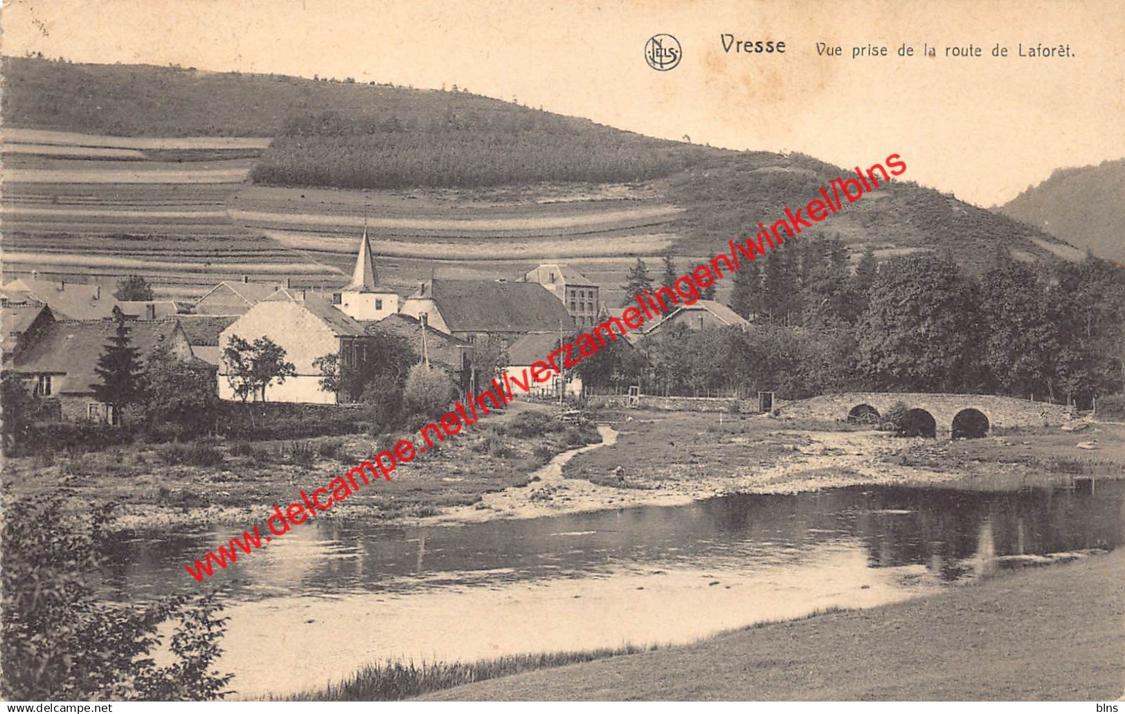 Vue prise de la route de Laforêt - Vresse-sur-Semois