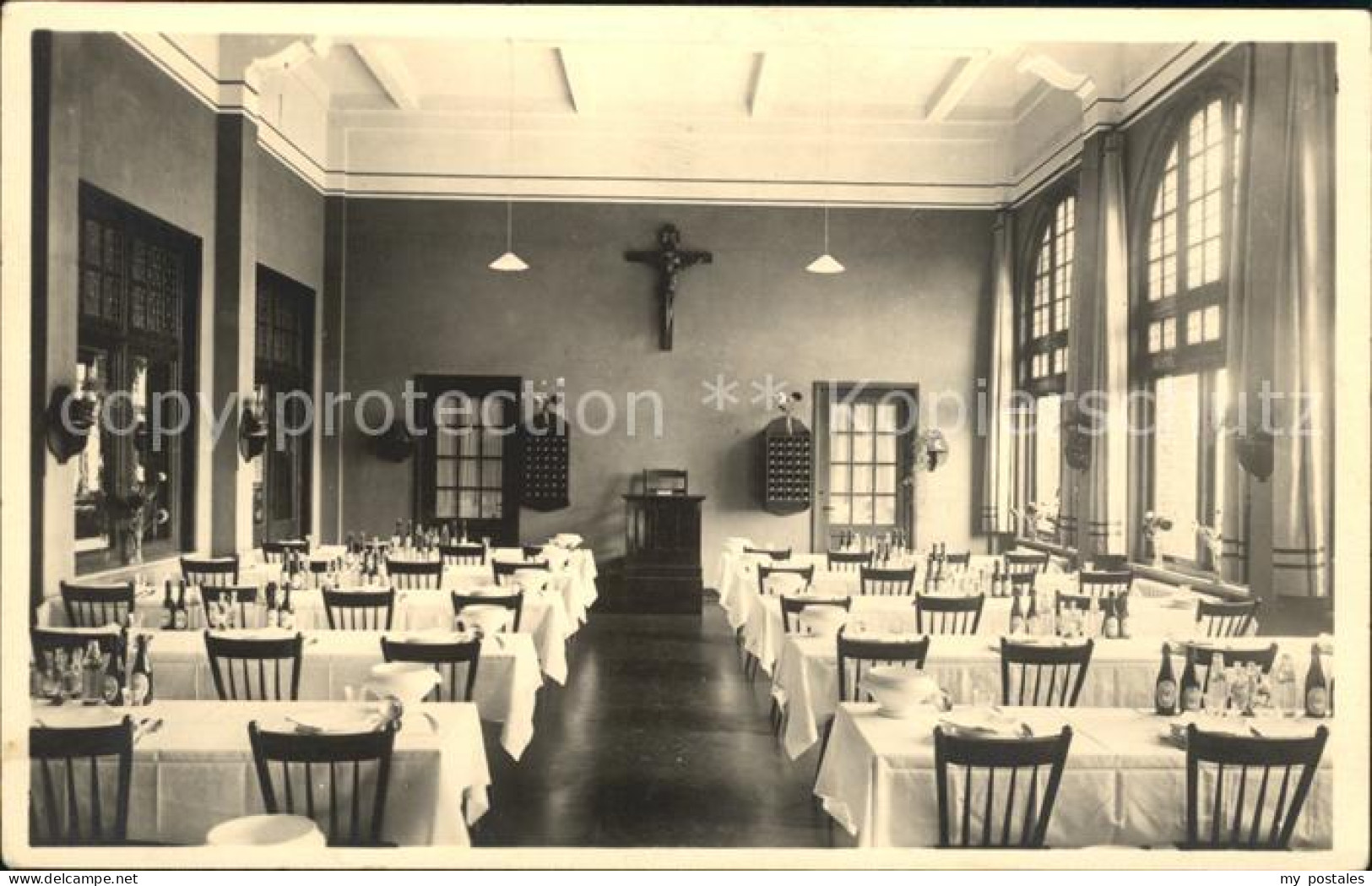 Vught Retraitehuis Loyola Eetzaal