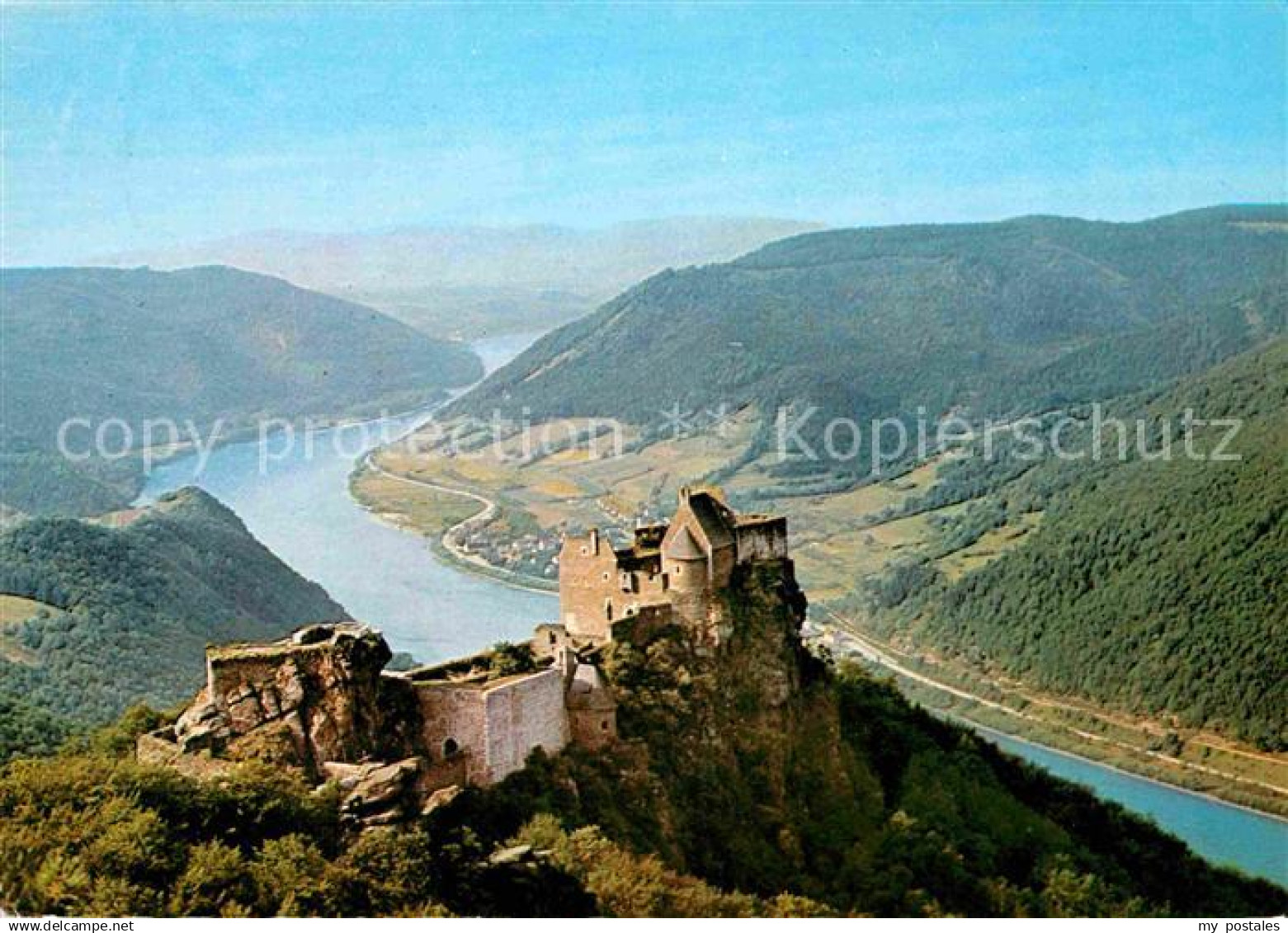Wachau Oesterreich Ruine Aggstein