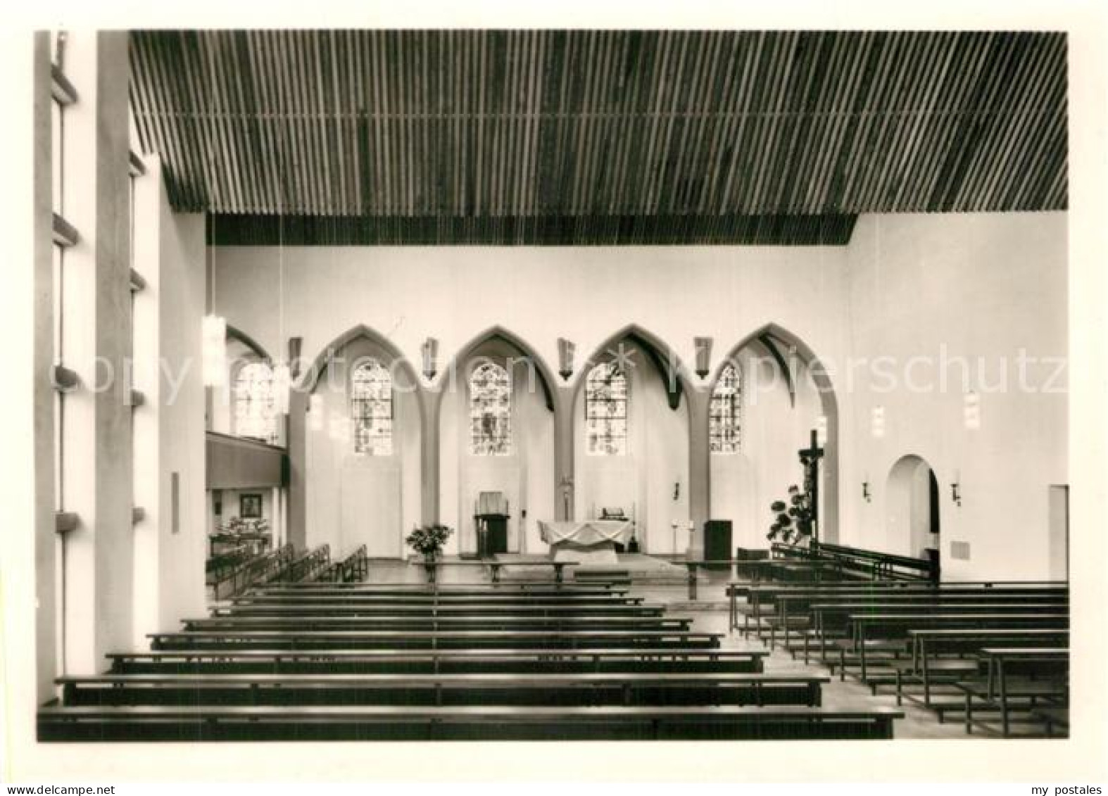Waldbroel St Michael Kirche Inneres