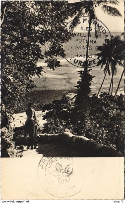 PC OCEANIA, ILES WALLIS, FUTUNA, Vintage Postcard (b44324)