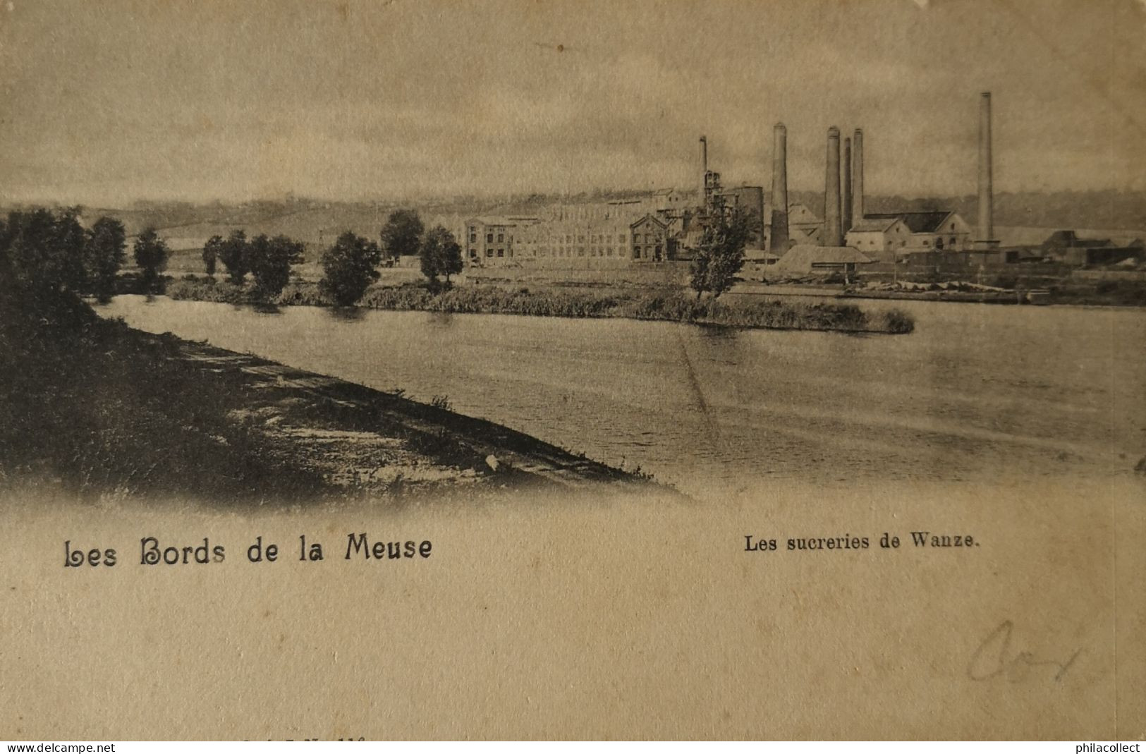 Wanze // Les Bords de la Meuse // Les sucreries de Wanze ca 1900 Vuil - Vlekkig