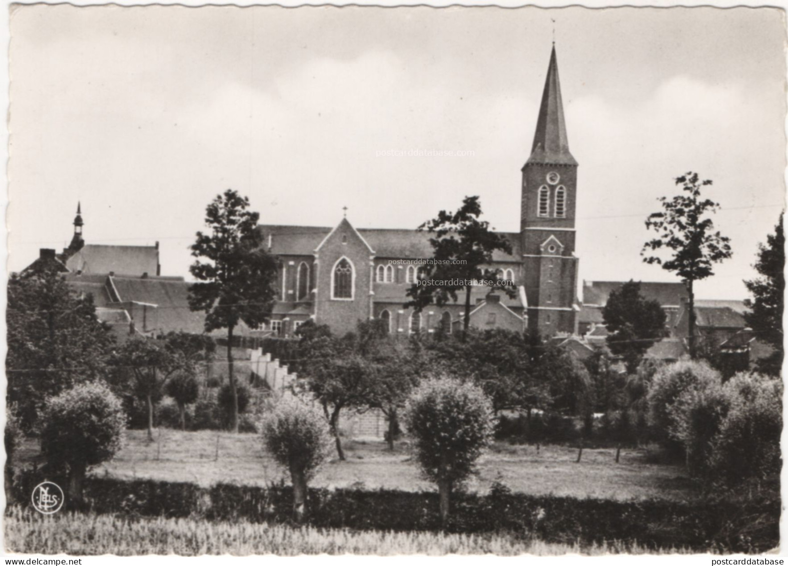 Waremme - L'Eglise - Vue de l'Ouest