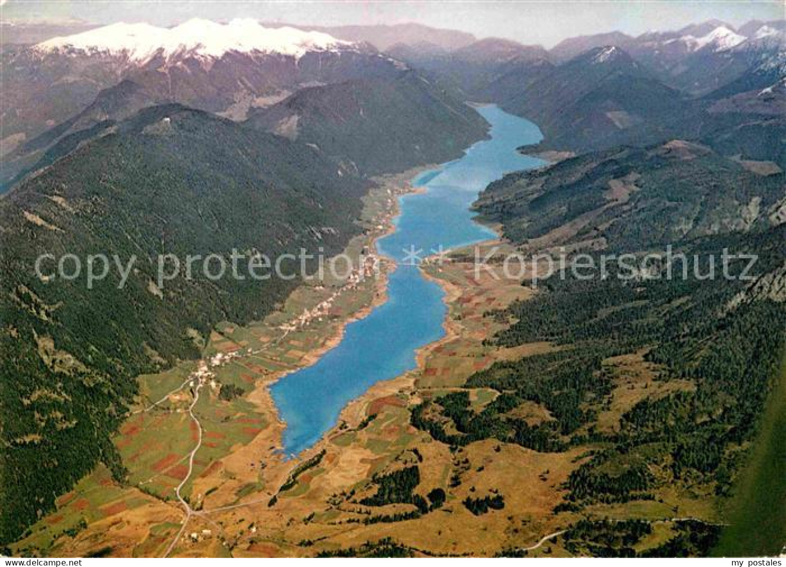 Weissensee Kaernten Fliegeraufnahme