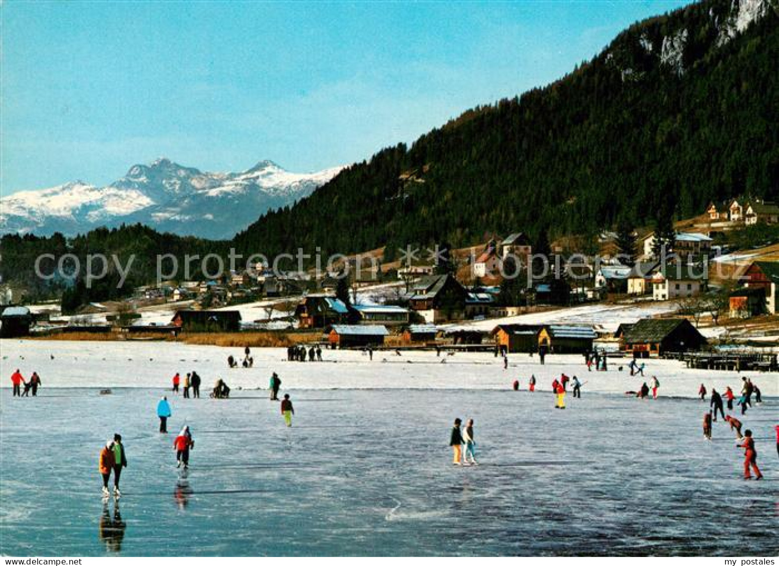 Weissensee Kaernten Schlittschuhlaufen