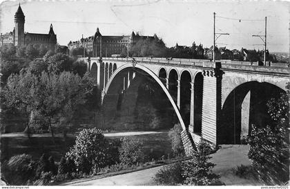 BR42513 Luxembourg pont adolhe luxembourg