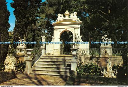 D120212 Valencia No 622 Monforte gardens Dura Velasco Valencia 2 J D P