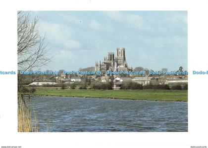 D139723 Ely Cathedral and River Ouse Ely Cathedral Shop C28109X