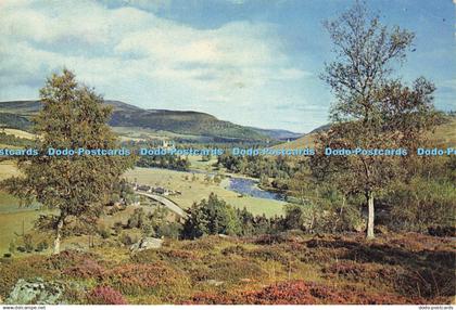 D142238 Royal Deeside Aberdeenshire Scotland Dixon 1960