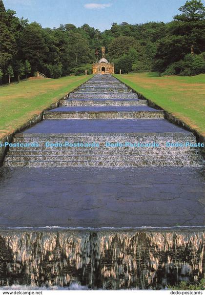 D197218 Chatsworth Derbyshire Cascade Gary Rogers