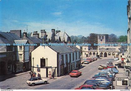 D205852 Appleby in Westmorland Moot Hall Cloisters and St Lawrence Church Sander