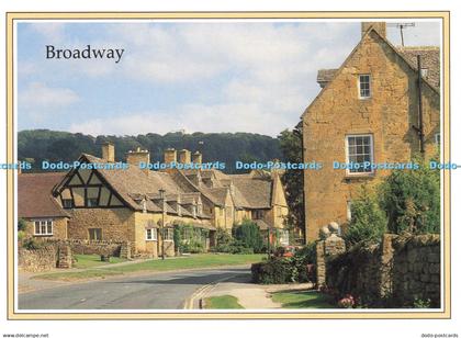 D242931 Broadway The Cotswolds Near the Top of Broadway Long High Street Under t