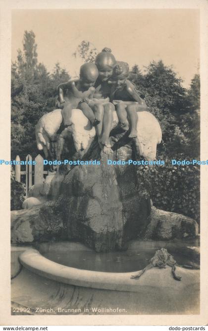 R011515 Zurich Brunnen in Wollishofen Kilchberg