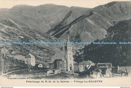 R040354 Pelerinage de N D de la Salette Village La Salette