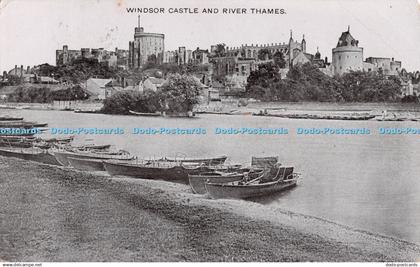 R513276 Windsor Castle and River Thames 1907