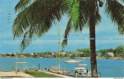 R594812 The Bahama Islands Bahamian News Dexter Press 1983