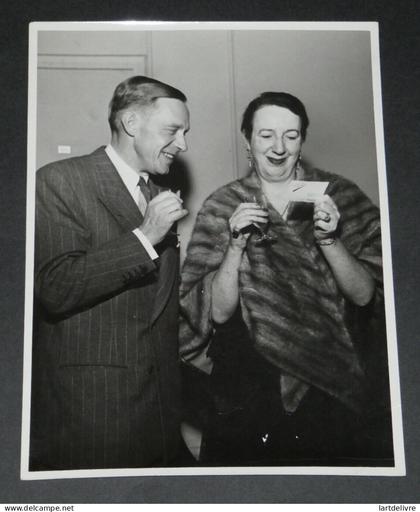 Taylor CALDWELL & Sven NIELSEN - Photographie Paul BUISSON Paris 17,3 x 23,2 cm
