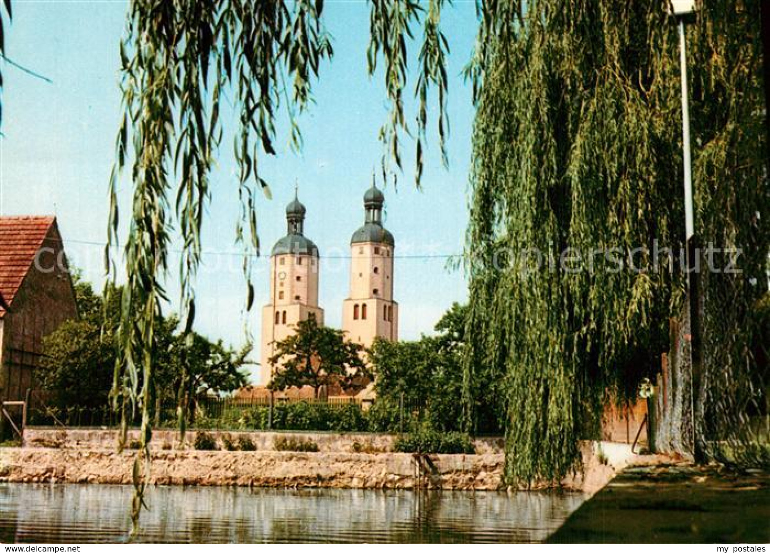 Wemding Partie am Wasser mit Kirche