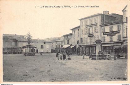 A844 France Le Bois d'Oingt La Place cote nord-este Hotel Pharmacy postcard