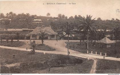 br104331 douala la gare africa cameroun camerun railway station train