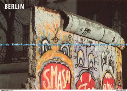 D151430 Berlin. Reste der Berliner Mauer an der Waldemarstrasse. Kunst und Bild
