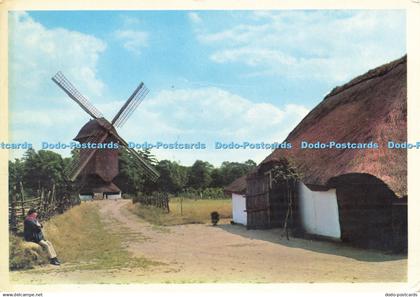 D200103 Standerdmolen uit Mol Millegem en Schuurtje uit Mol Sluis Domein Bokrijk