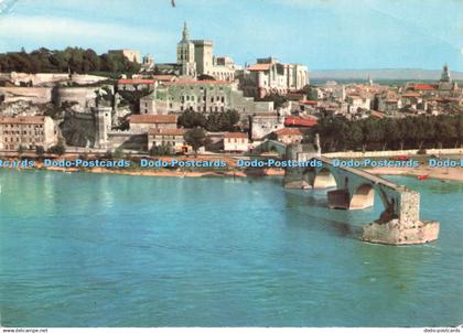D222875 Avignon Vaucluse Le Pont Saint Benezet et le Palais des Papes S L 1979