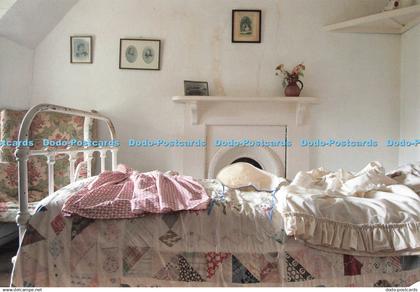 D241983 Dorset Hardy Birthplace Bedroom at Hardy Birthplace Dorset National Trus