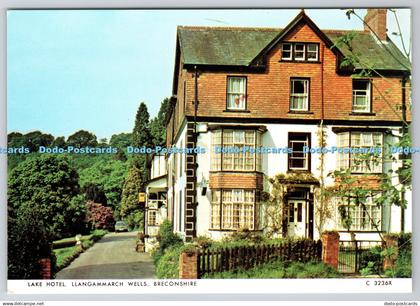 D304178 Breconshire Llangammarch Wells Lake Hotel Judges Hastings Postcard