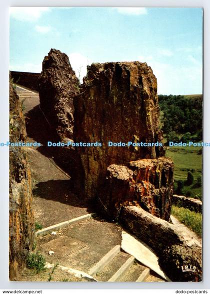 D335137 Saint Flour. Cantal. La Main de Saint Flour. Modernes Theojac