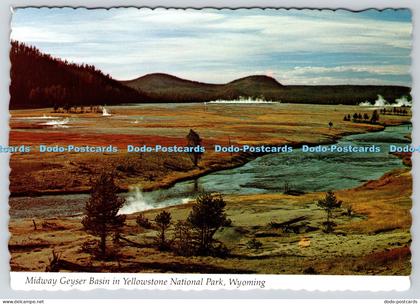 L366688 Wyoming Midway Geyser Basin in Yellowstone National Park TWA Services Ja