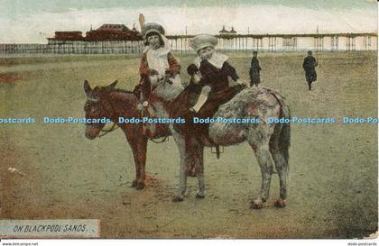 R040084 On Blackpool Sands 1908 RHO Hill