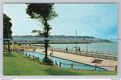 R803213 The Kiddies Paddling Pool East Cowes Showing West Cowes I W W J Nigh Ven