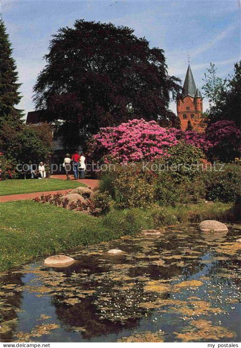 Westerstede Ammerland Niedersachsen Stadtpark Thalenweide Teich Rhododendron Kir
