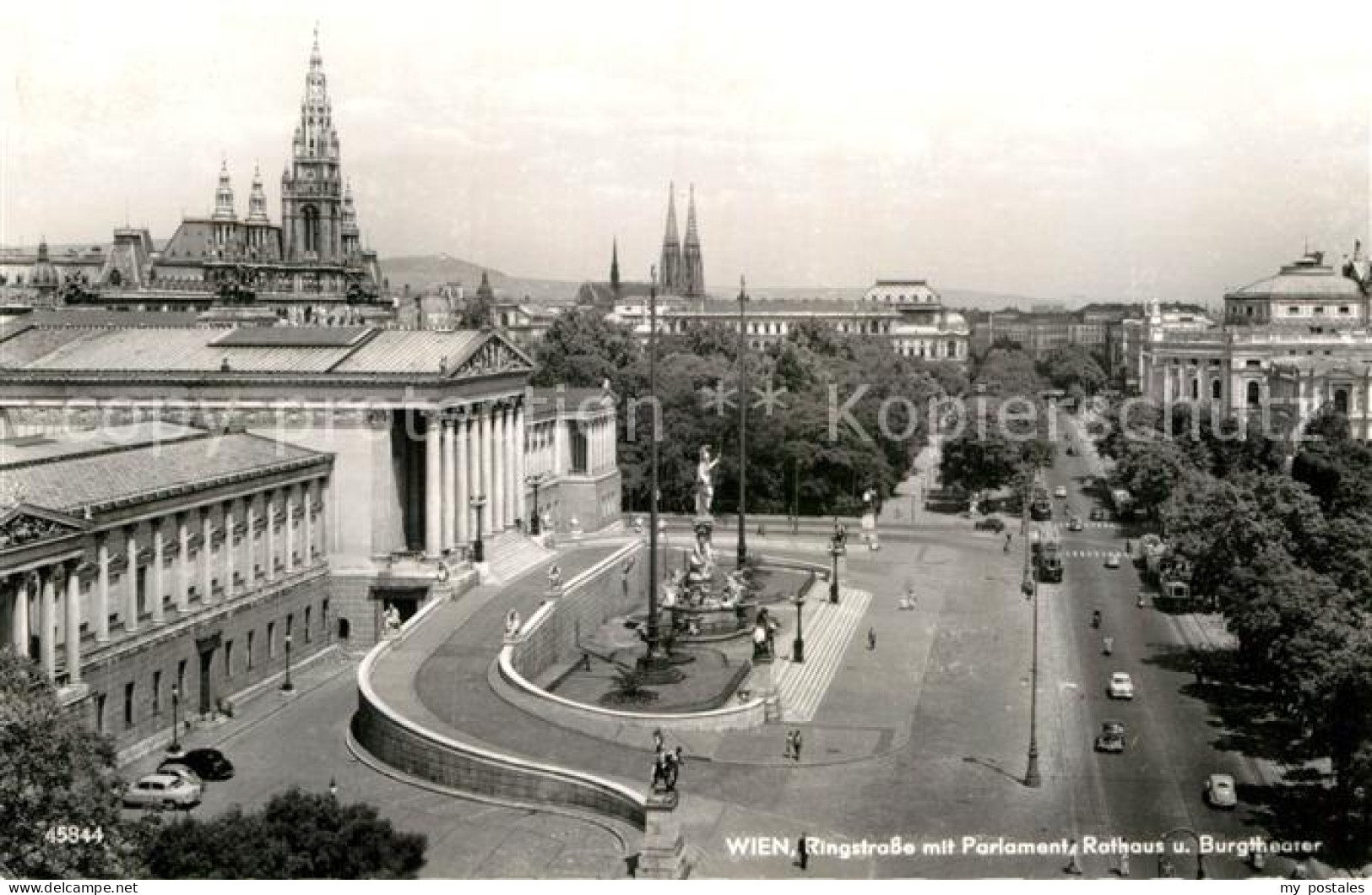 Wien Ringstrasse mit Parlament Rathaus Burgtheater