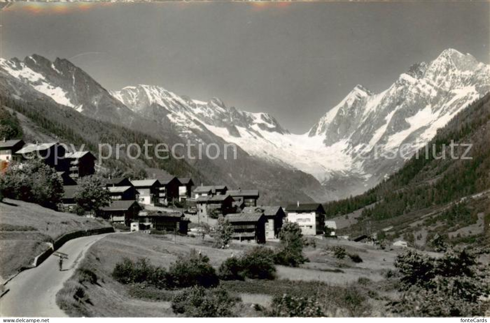 Wiler Loetschental VS mit Loetschenluecke Sattelhorn Schinhorn