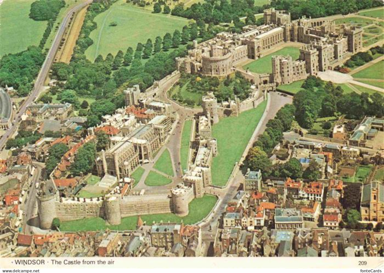 Windsor Berkshire Windsor-Castle Luftbild Schlossanlage Stadtansicht Berkshire