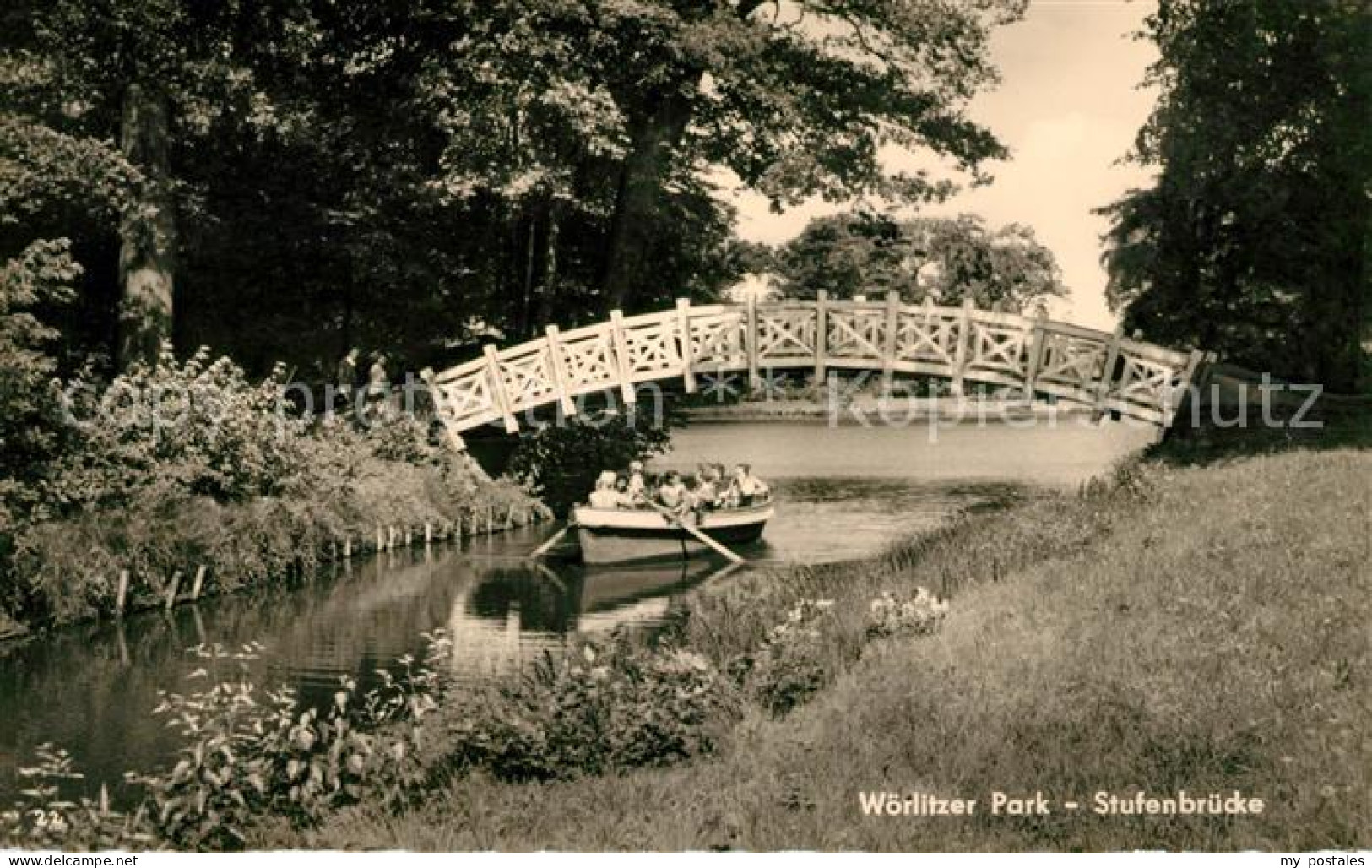 Woerlitz Sachsen-Anhalt Woerlitzer Park Stufenbruecke