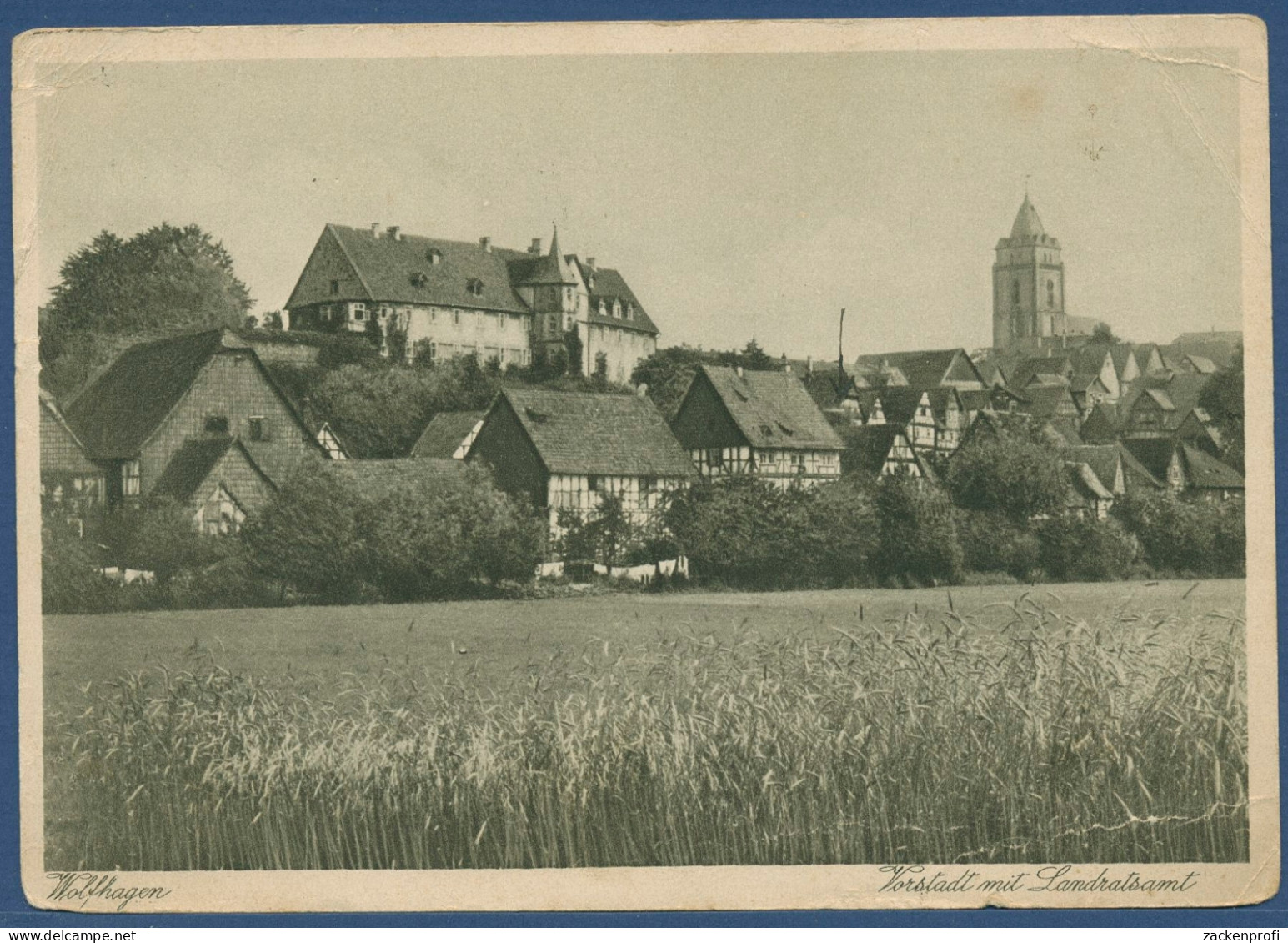 Wolfhagen Vorstadt mit Landratsamt, gelaufen 1931 (AK3832)