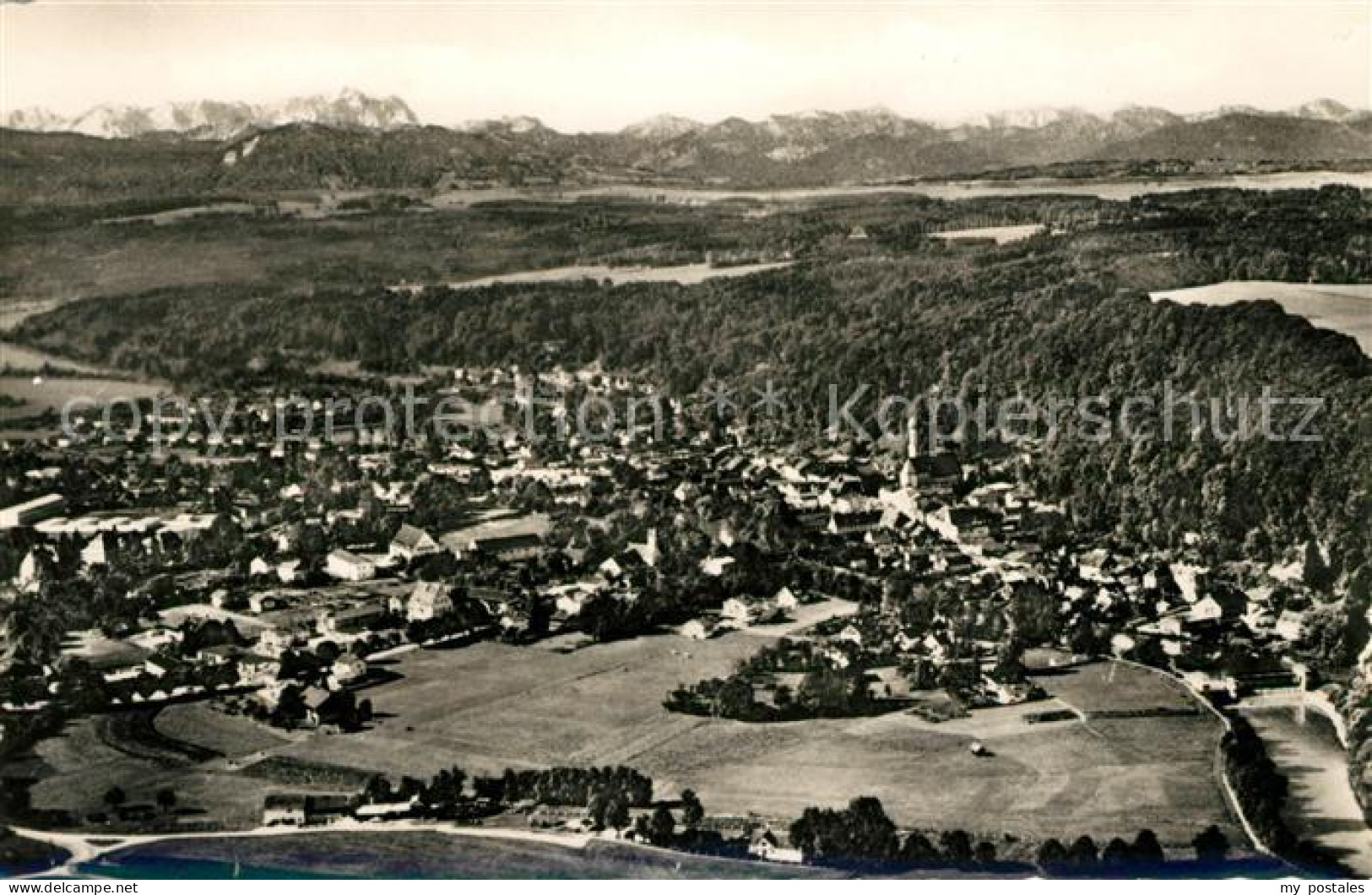 Wolfratshausen Fliegeraufnahme Zugspitzmassiv