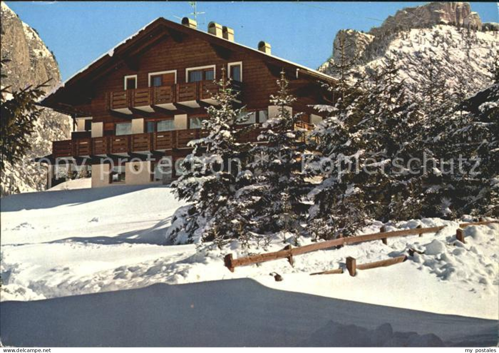 Wolkenstein Groeden Villa Anna Winterpanorama