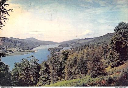 BR82069 loch   tummel perthshire scotland