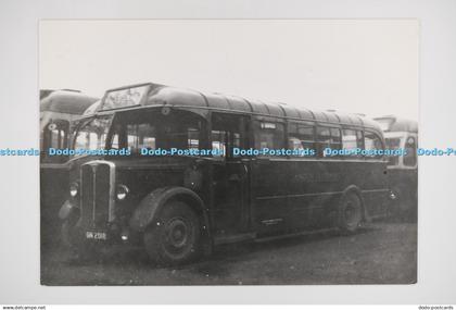 C028205 Bus. GN2018. London Transport. East Pennine Transport. Robert F. Mack. O