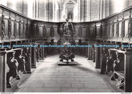 D036544 Saint Jouin De Marnes. Deux Sevres. L Eglise. Abbatiale les Stalles et l