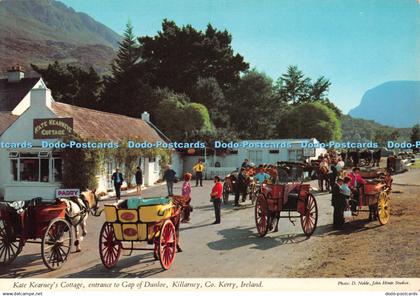 D108307 Ireland. Co. Kerry. Killarney. Kate Kearney Cottage. entrance to Gap of
