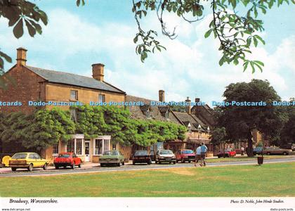 D129669 Broadway Worcestershire John Hinde D Noble