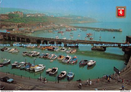 D131768 Folkestone Folkestone Harbour Elgate