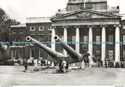 D219218 Imperial War Museum 15 inch Guns From the Battleship Ramillies and Resol